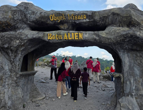 Batu Alien Merapi Sejarah, Lokasi, Rute, dan Informasi Wisata Lengkap di Lereng Gunung Merapi