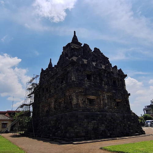 Candi sari jogja 2-Paket wisata ternyaman